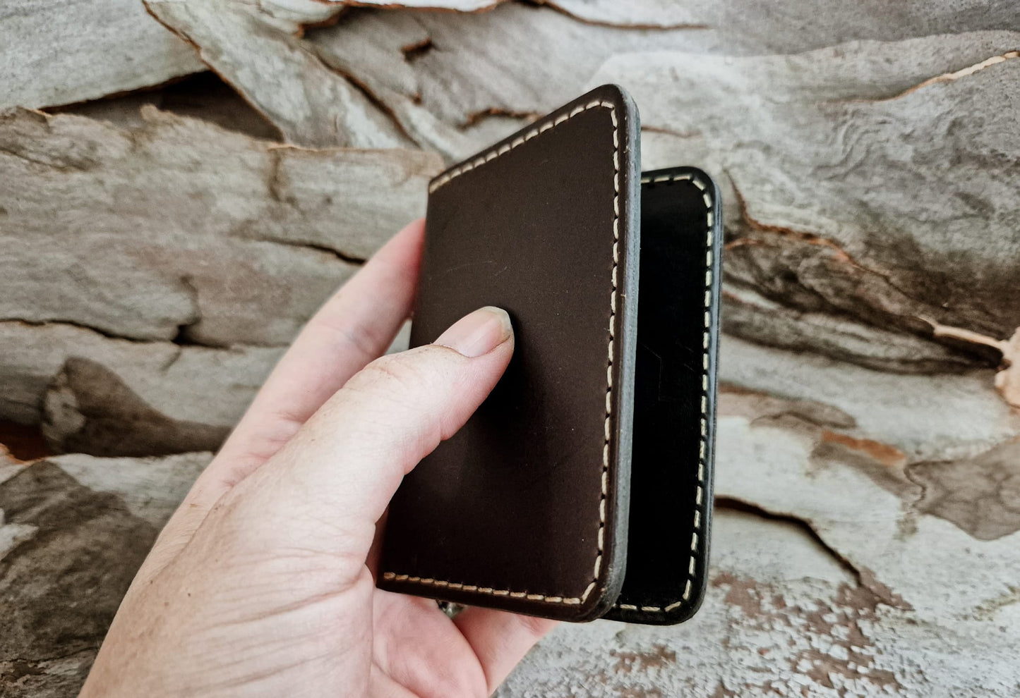 Minimalist: 4 Pocket: Brown Pull-up