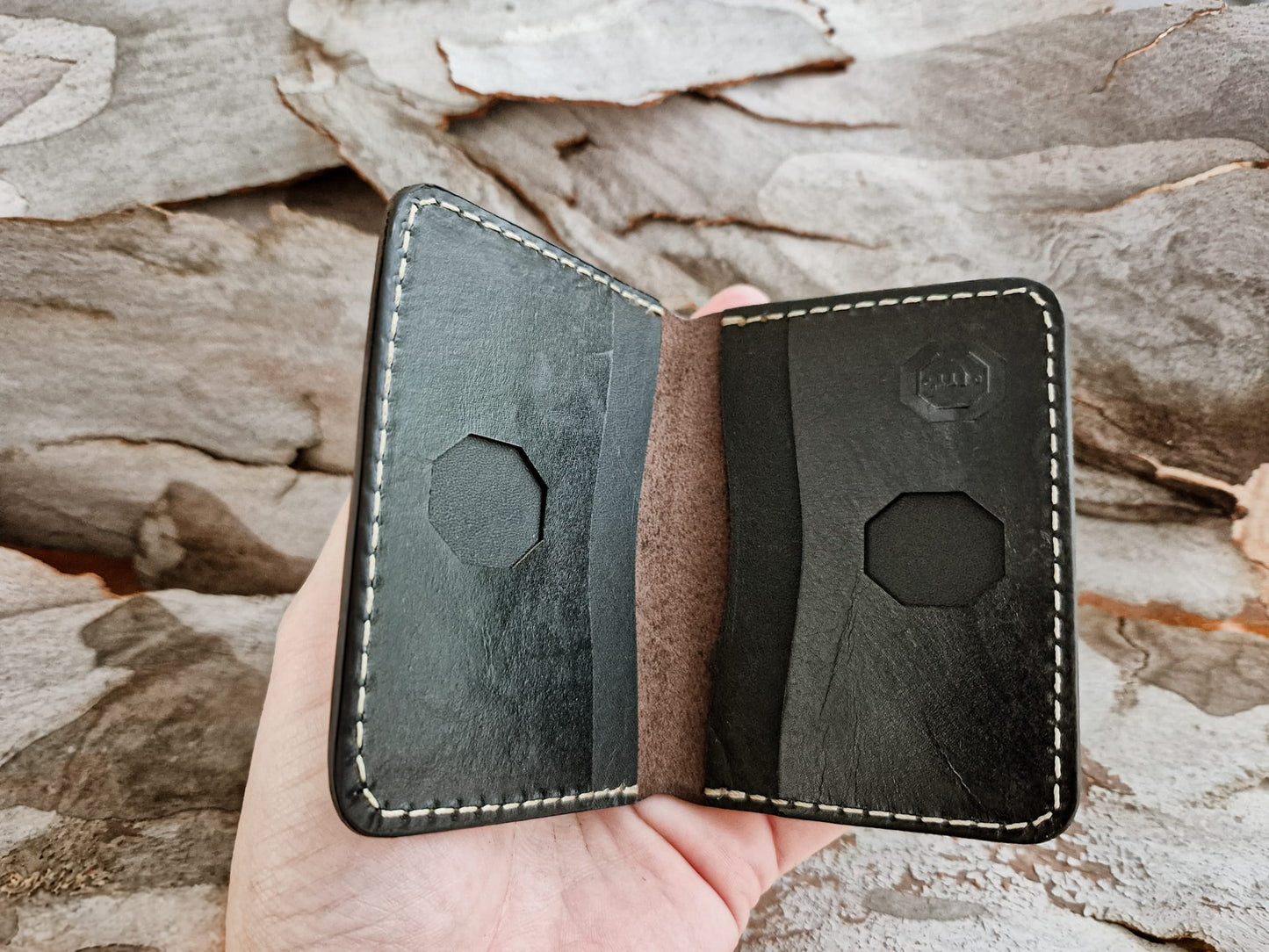 Minimalist: 4 Pocket: Brown Pull-up