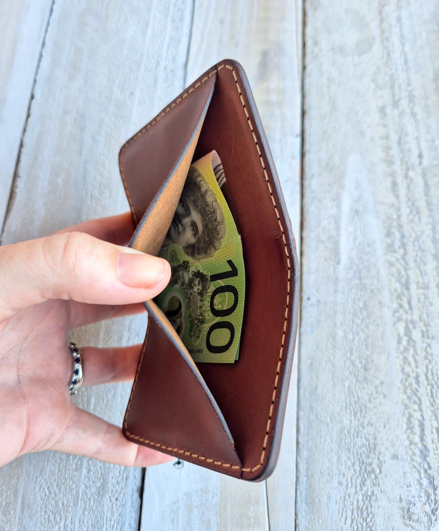 Billfold Wallet: Tan Pull-up