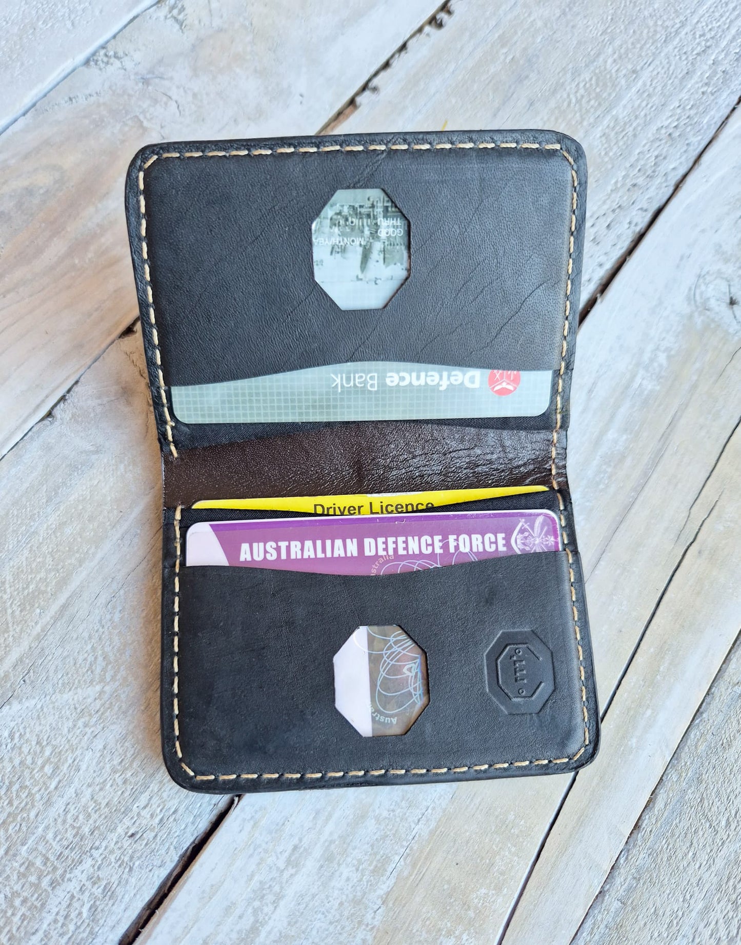 Billfold Wallet: Brown Pull-up