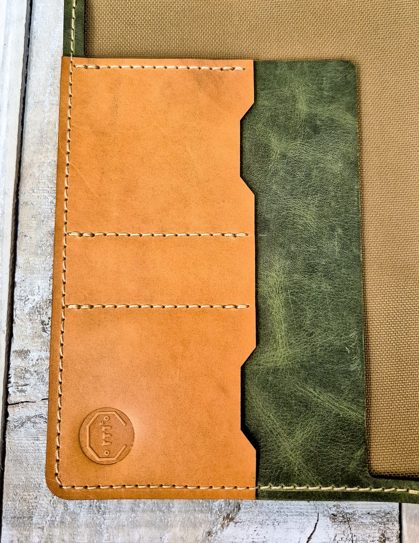 The Holsworthy: Saddle Tan Outer: Moleskine Lrg Notebook Cover