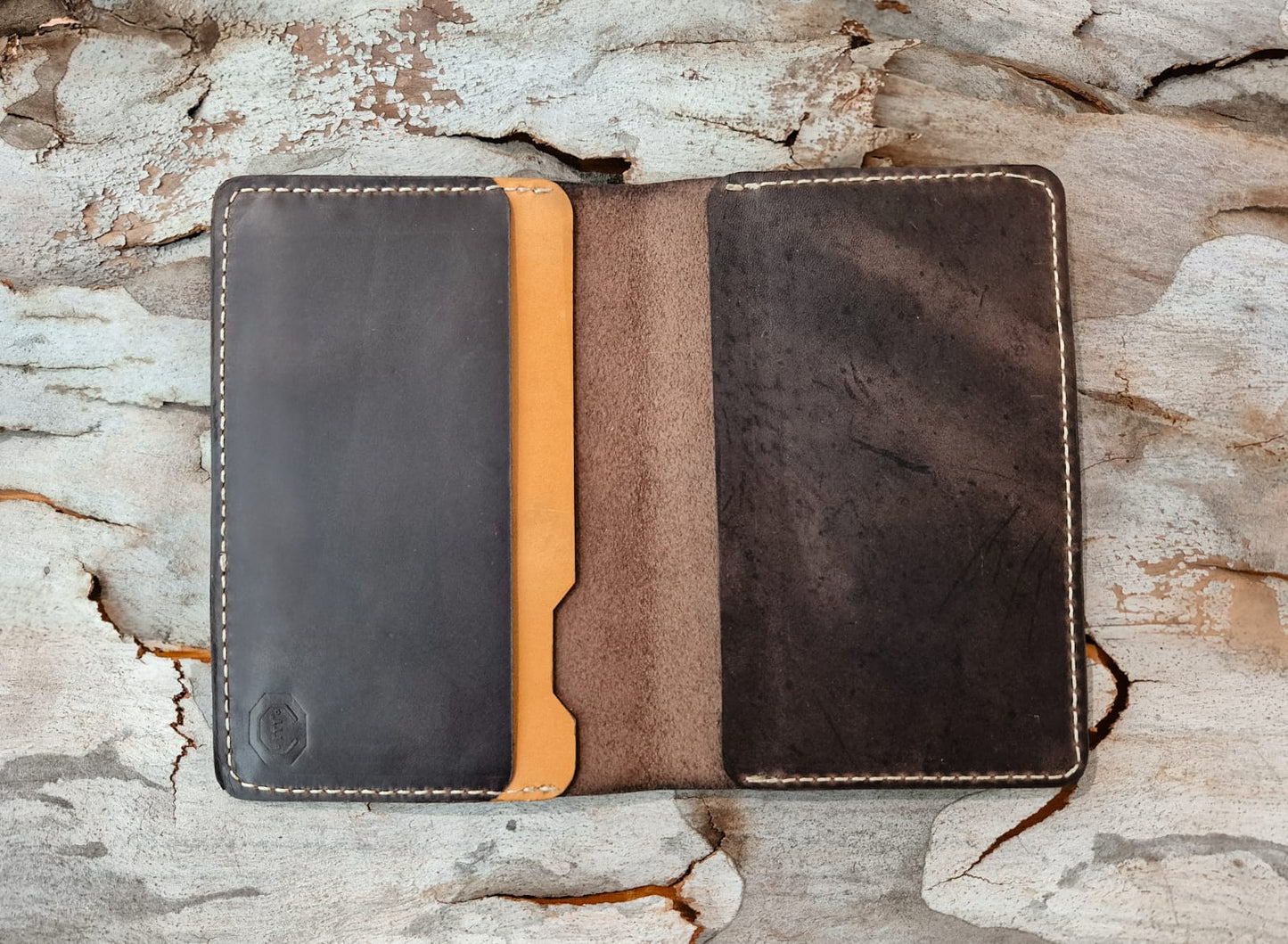 The Campbell: Fieldnote - Passport Slim Cover