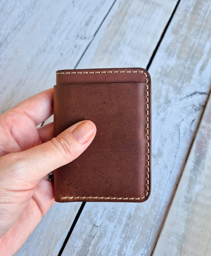 Billfold Wallet: Tan Pull-up