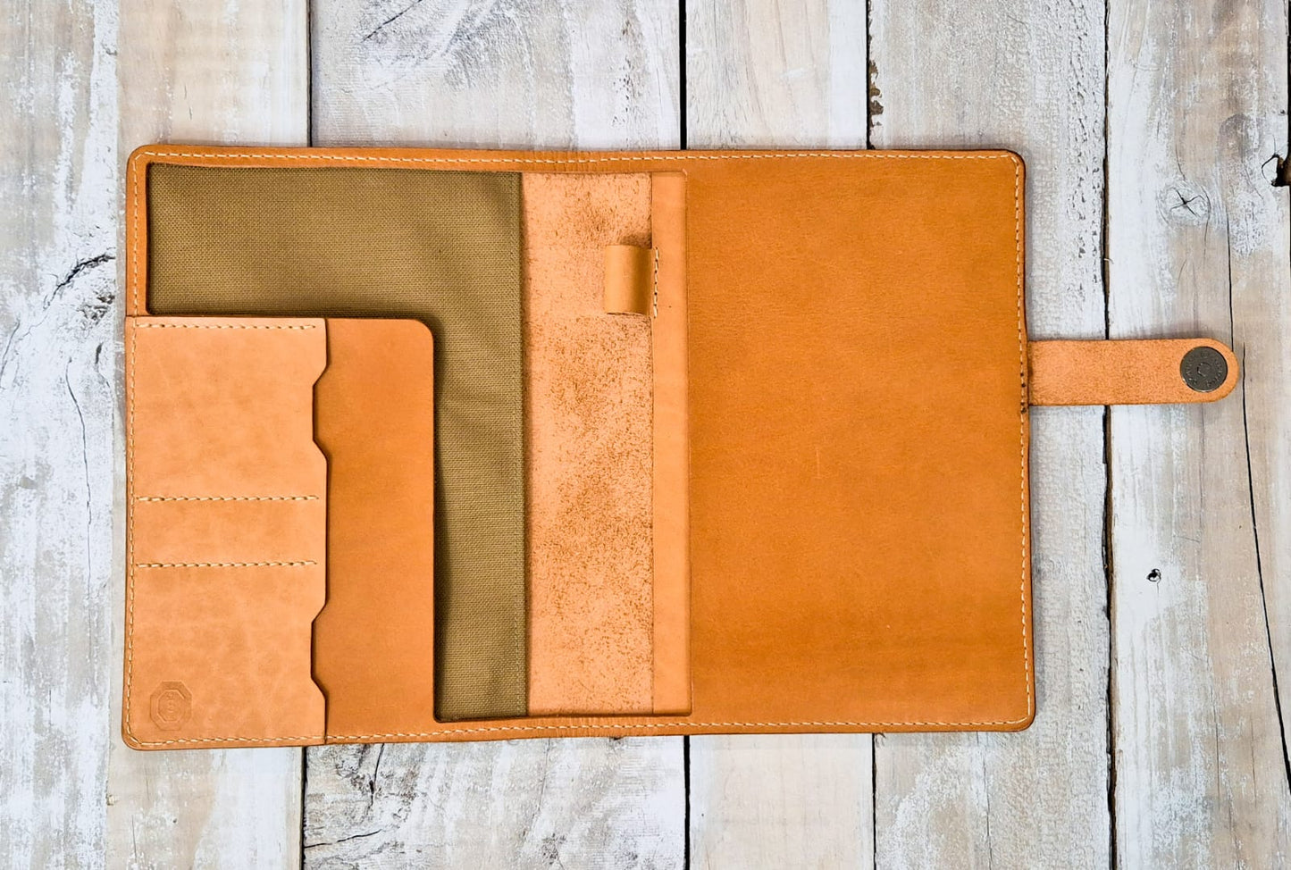 The Holsworthy: Saddle Tan Outer: Moleskine Lrg Notebook Cover